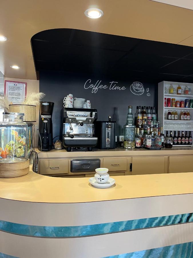 Hotel Les Sables - Urban Style - By Logis Hotels Кане Екстериор снимка
